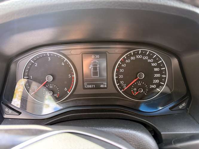 VOLKSWAGEN AMAROK 2023 - Imagen 17