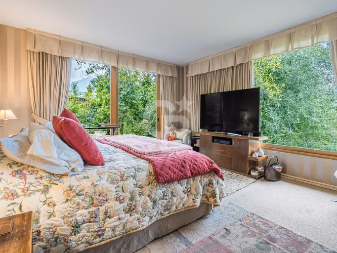 Venta de fabulosa casa en el Huinganal, La Dehesa