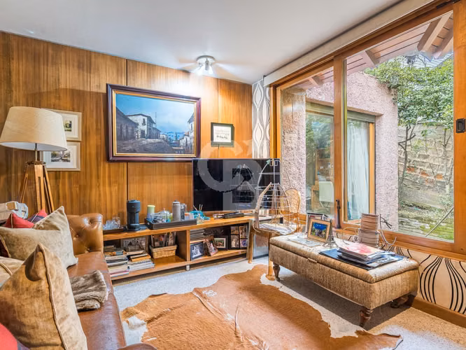 Venta de fabulosa casa en el Huinganal, La Dehesa