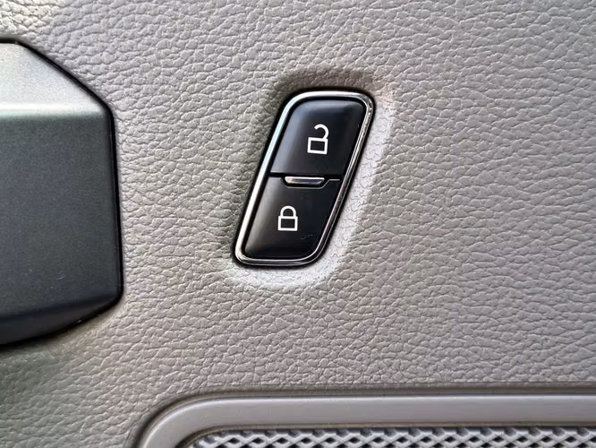 FORD F-150 2020 - Imagen 9