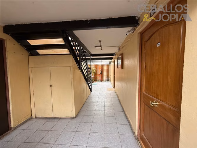 Casa en arriendo de 2 dorm. en Villa Alemana