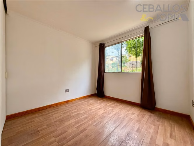 Casa en arriendo de 2 dorm. en Villa Alemana