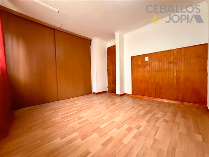 Casa en arriendo de 2 dorm. en Villa Alemana