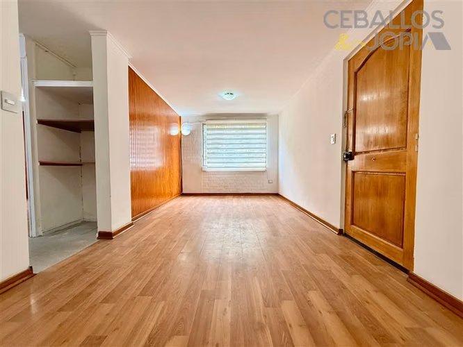 Casa en arriendo de 2 dorm. en Villa Alemana