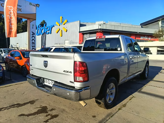 DODGE RAM 1500 3.6 AT 4x4