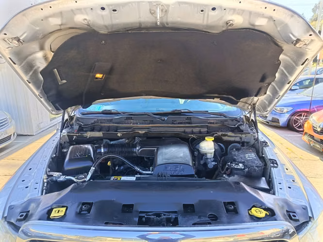 DODGE RAM 1500 3.6 AT 4x4