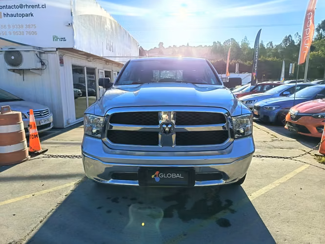 DODGE RAM 1500 3.6 AT 4x4