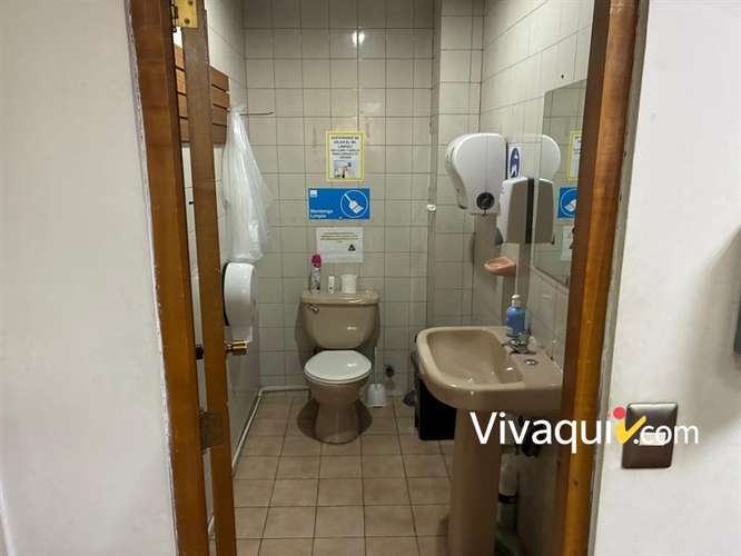 Local Comercial en venta en Santiago con oficinas y bodegaje - Imagen 14