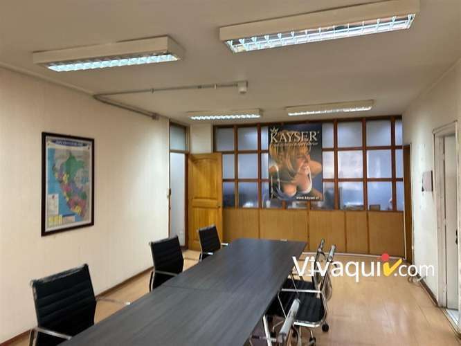 Local Comercial en venta en Santiago con oficinas y bodegaje - Imagen 10
