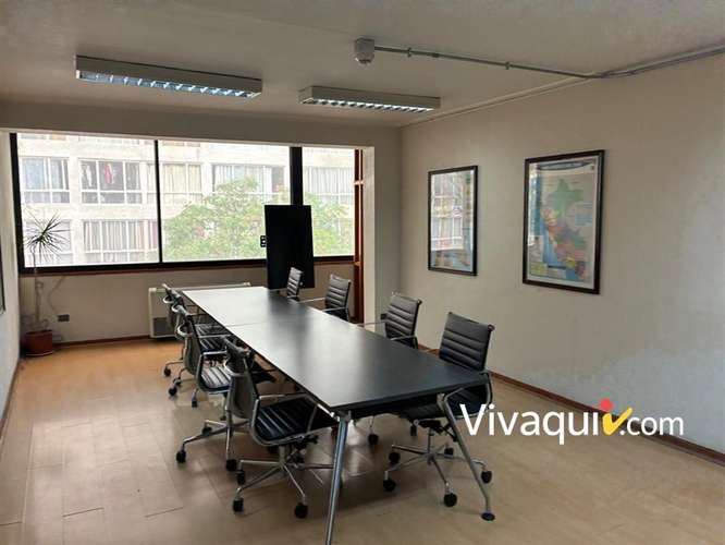 Local Comercial en venta en Santiago con oficinas y bodegaje - Imagen 9
