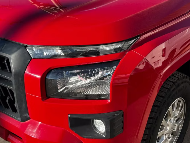 Mitsubishi L200 KATANA D/C 2.4 TDI MT XRT 4X4 2023 - Imagen 9