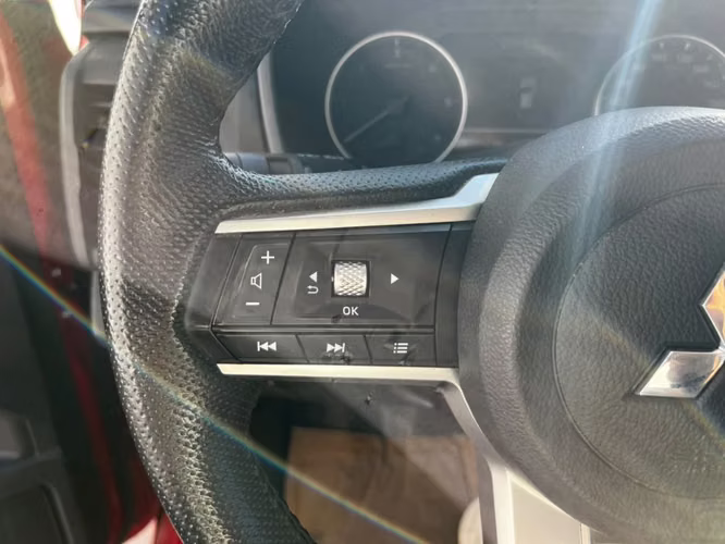 Mitsubishi L200 KATANA D/C 2.4 TDI MT XRT 4X4 2023 - Imagen 16