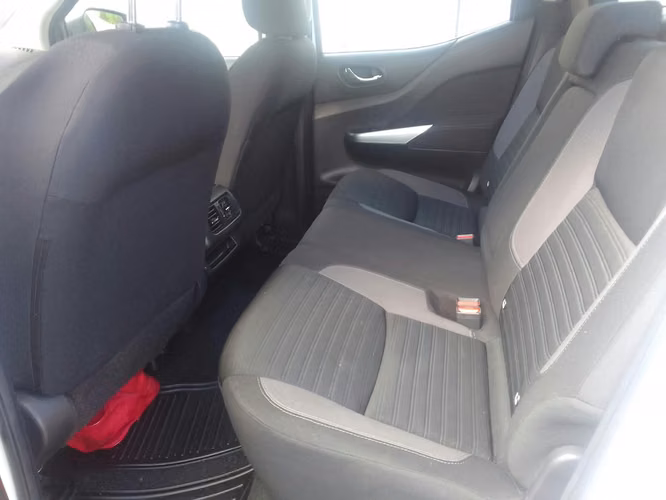 NISSAN NAVARA D CAB 4X4 2.3 AT 2021 - Imagen 11