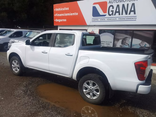 NISSAN NAVARA D CAB 4X4 2.3 AT 2021 - Imagen 4