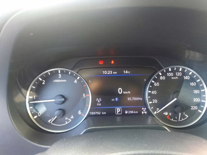 NISSAN NAVARA D CAB 4X4 2.3 AT 2021 - Imagen 5