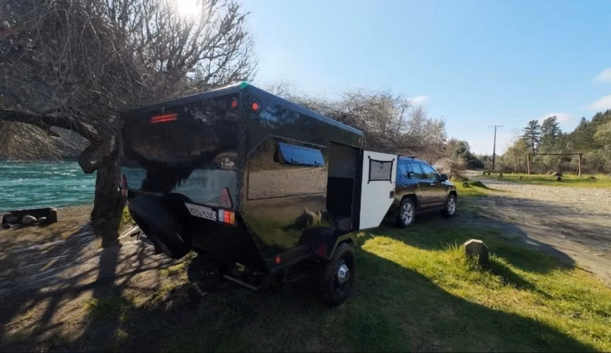 Camper