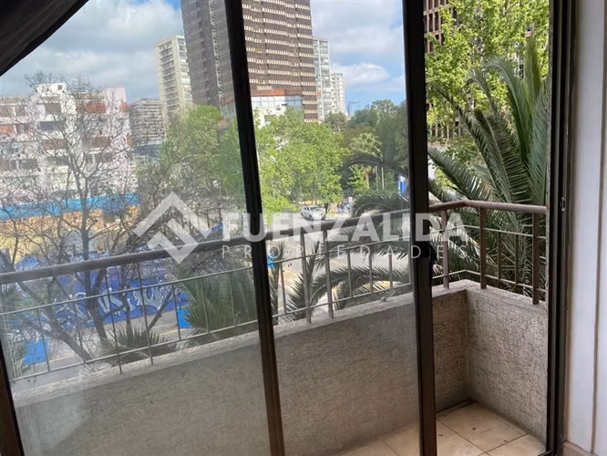 Departamento en arriendo de 2 dorm. en Santiago - Imagen 3