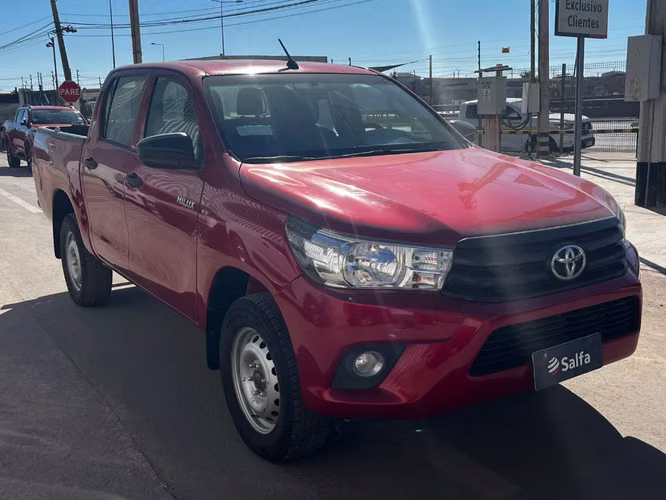 Toyota Hilux DC 4X4 2.4 D DX MT 2023 - Imagen 3
