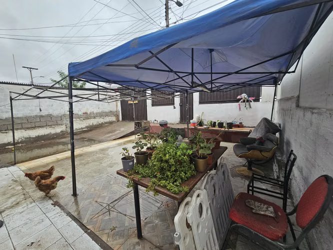 En venta amplia casa en Pasaje Nebraska – Iquique - Imagen 18