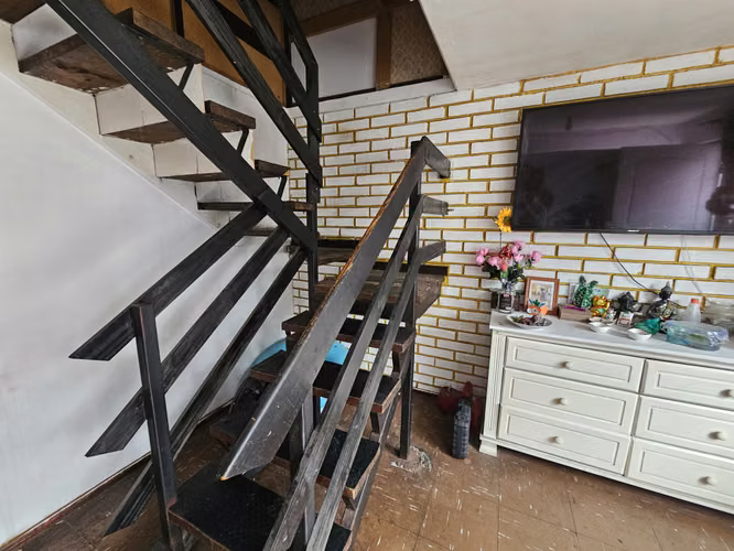 En venta amplia casa en Pasaje Nebraska – Iquique - Imagen 7