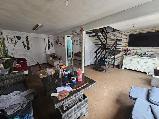 En venta amplia casa en Pasaje Nebraska – Iquique - Imagen 3