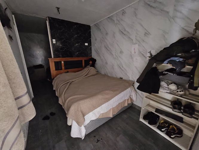 En venta amplia casa en Pasaje Nebraska – Iquique - Imagen 17