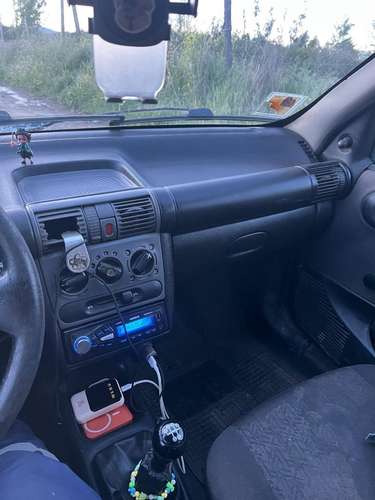 Chevrolet Corsa GL Classic 1.6 - Imagen 2