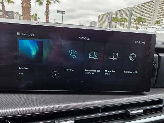 Hyundai Santa fe MX5 2.5 AT 4WD DESIGN 2025 - Imagen 15