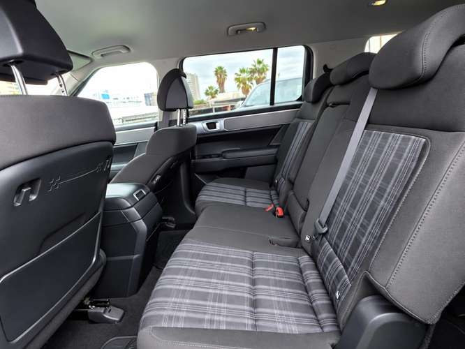 Hyundai Santa fe MX5 2.5 AT 4WD DESIGN 2025 - Imagen 19