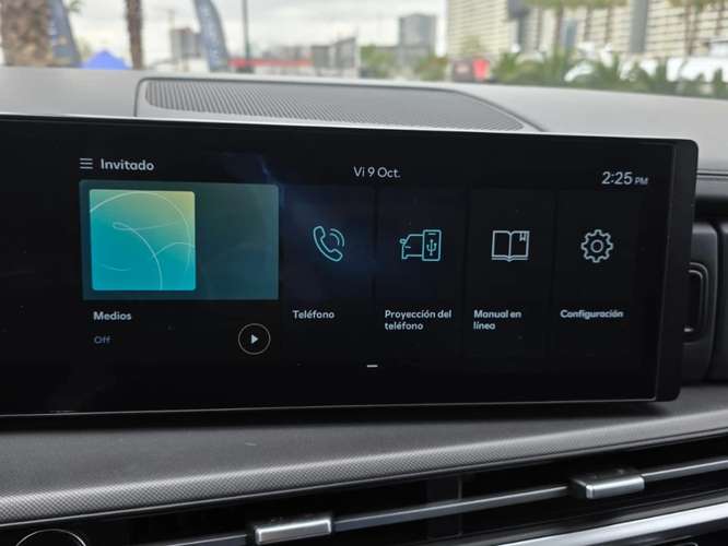 Hyundai Santa fe MX5 2.5 AT 4WD DESIGN 2025 - Imagen 15
