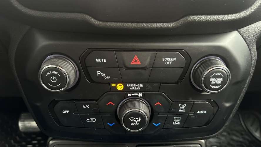 Jeep Renegade LONGITUD 1.8 AUT (2019) - Imagen 13
