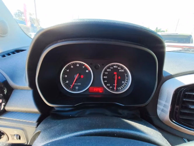 MG3 1.5L MT STD - Imagen 10