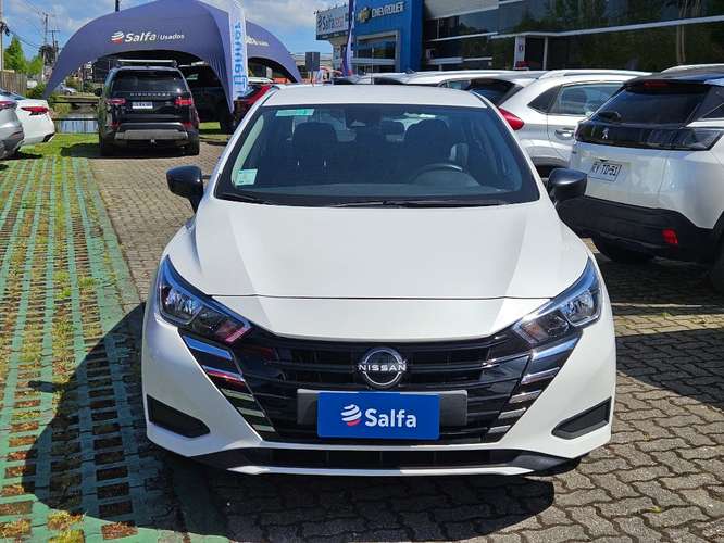 Nissan Versa 1.6 SENSE 4X2 MT 4P 2025 - Imagen 2