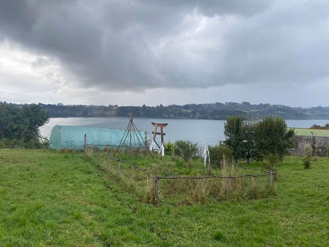 Arriendo casa en Chiloé, Castro, Ten-Ten. Bonita orilla de playa sector privado.