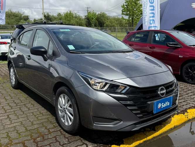 Nissan Versa 1.6 SENSE 4X2 MT 4P 2025 - Imagen 3