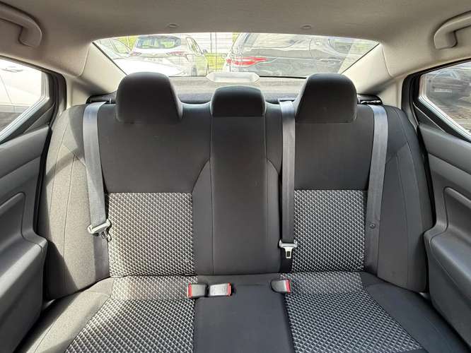 Nissan Versa 1.6 SENSE 4X2 MT 4P 2025 - Imagen 19