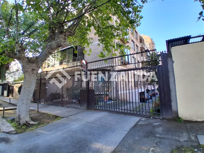 Depto Remodelado 3D 2B con Balcón, Bodega y Estacionamiento