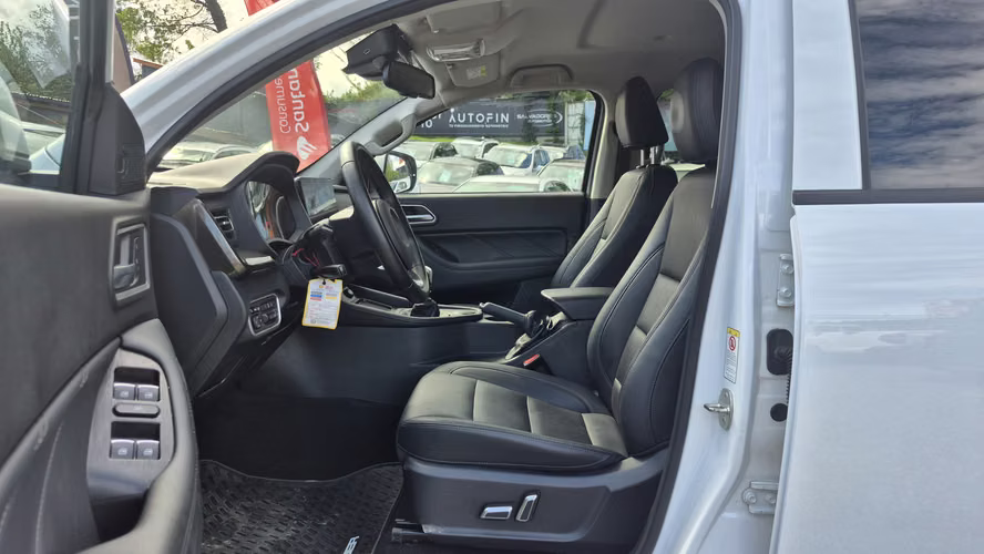 GREAT WALL  POER 2.4 DELUXE 4X4 AT 2026 - Imagen 9