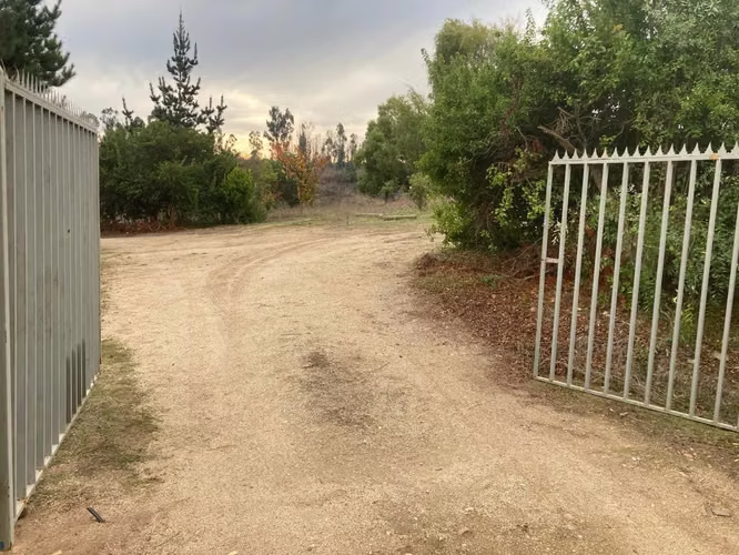 Moderna parcela con casa de 192 m² En Sto. Domingo.