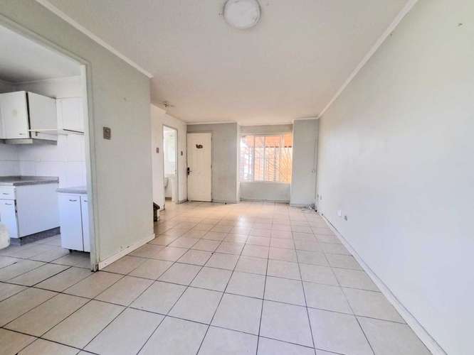 Amplia Casa 4D/3B gran patio delantero (185651)