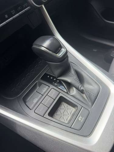 2019 Toyota Rav4 2.5 XLE HYBRID 4X2 HV CVT AT 5P.
