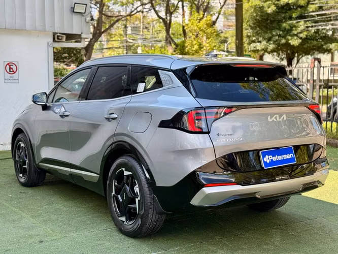 KIA SPORTAGE 2.0 EX HIGH - 2026 | 4952 - Imagen 5