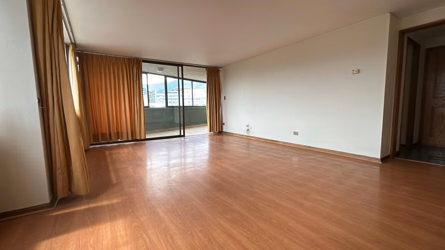 IMPECABLE PISO 12, MANQUEHUE SUR CON COLON - Imagen 3
