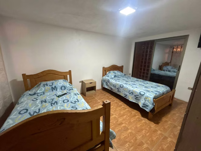 Casa Amplia con Excelente Conectividad (185662)