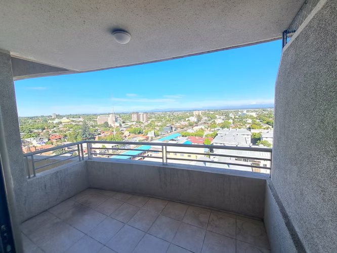 Vendo Depto Edificio Altavista,  Chillán, 3 Dormitorios, 2 Baños