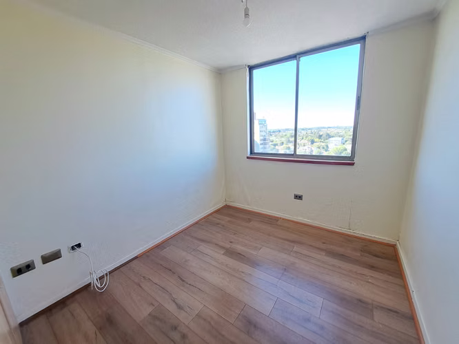 Vendo Depto Edificio Altavista,  Chillán, 3 Dormitorios, 2 Baños