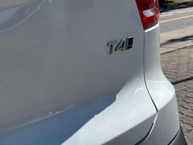 VOLVO XC40 2021 - Imagen 15