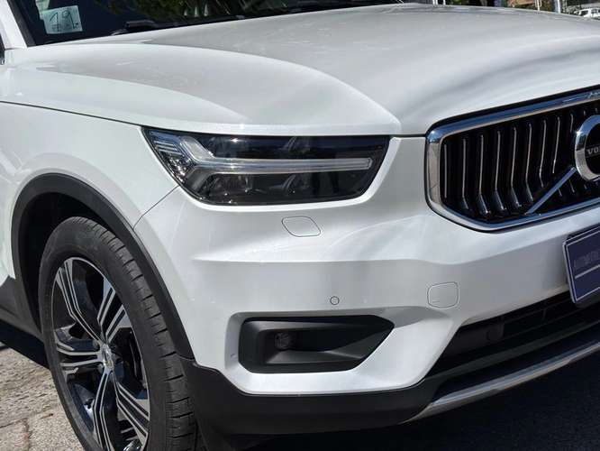 VOLVO XC40 2021 - Imagen 4