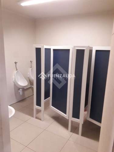 Amplio Local Comercial, con Galpón, en venta en Concón - Imagen 13