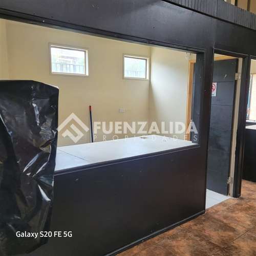 Amplio Local Comercial, con Galpón, en venta en Concón - Imagen 7